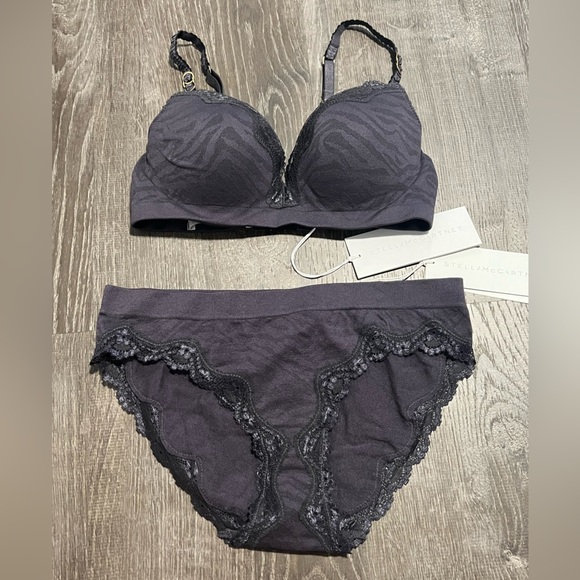 Stella McCartney Other - Stella McCartney***Seamless Padded Bra + Underwear SET****$329